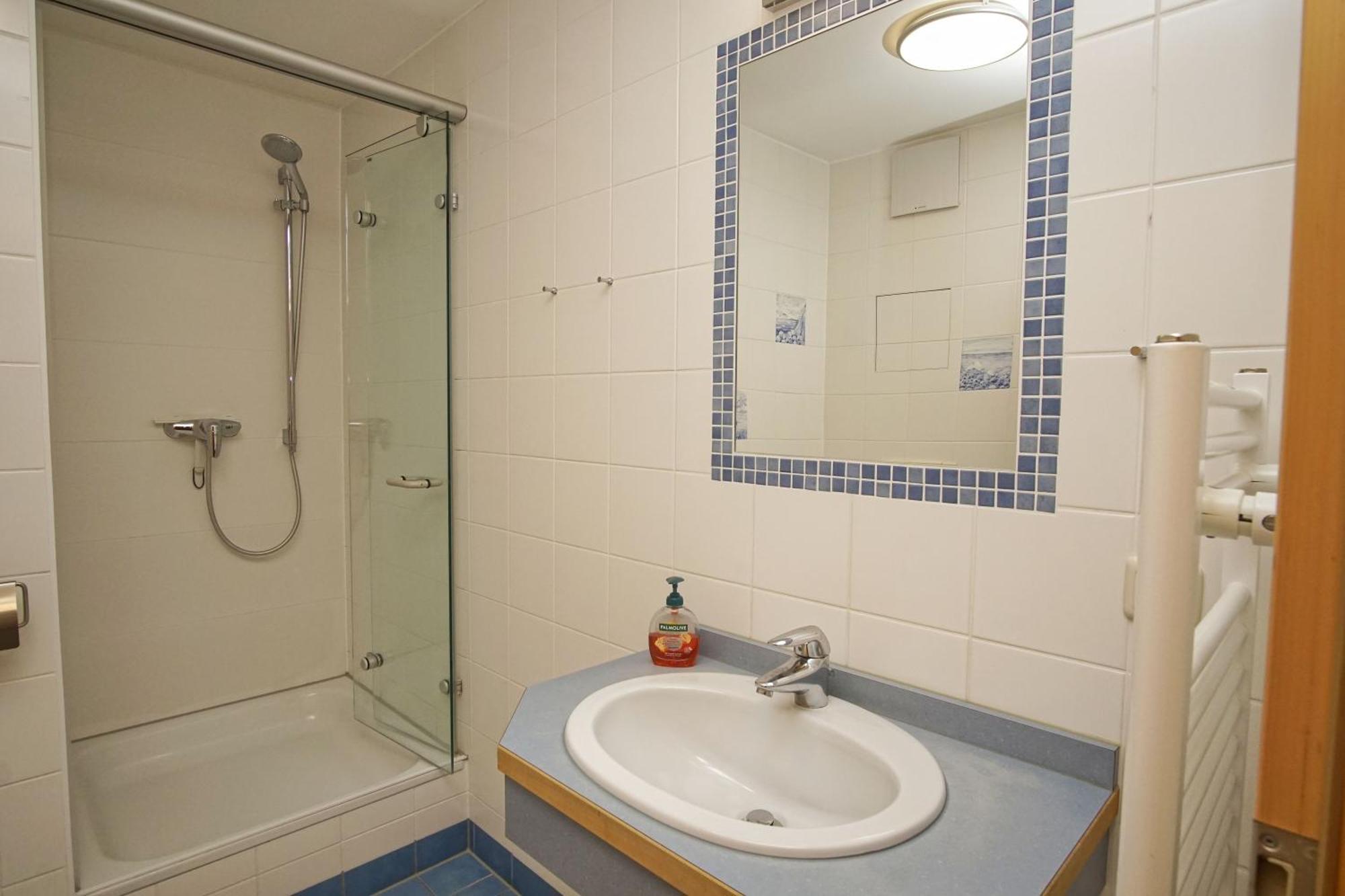 Ferienwohnung Mit Traumhaftem Meerblick - Haus Am Meer Fewo 10 Lohme Extérieur photo